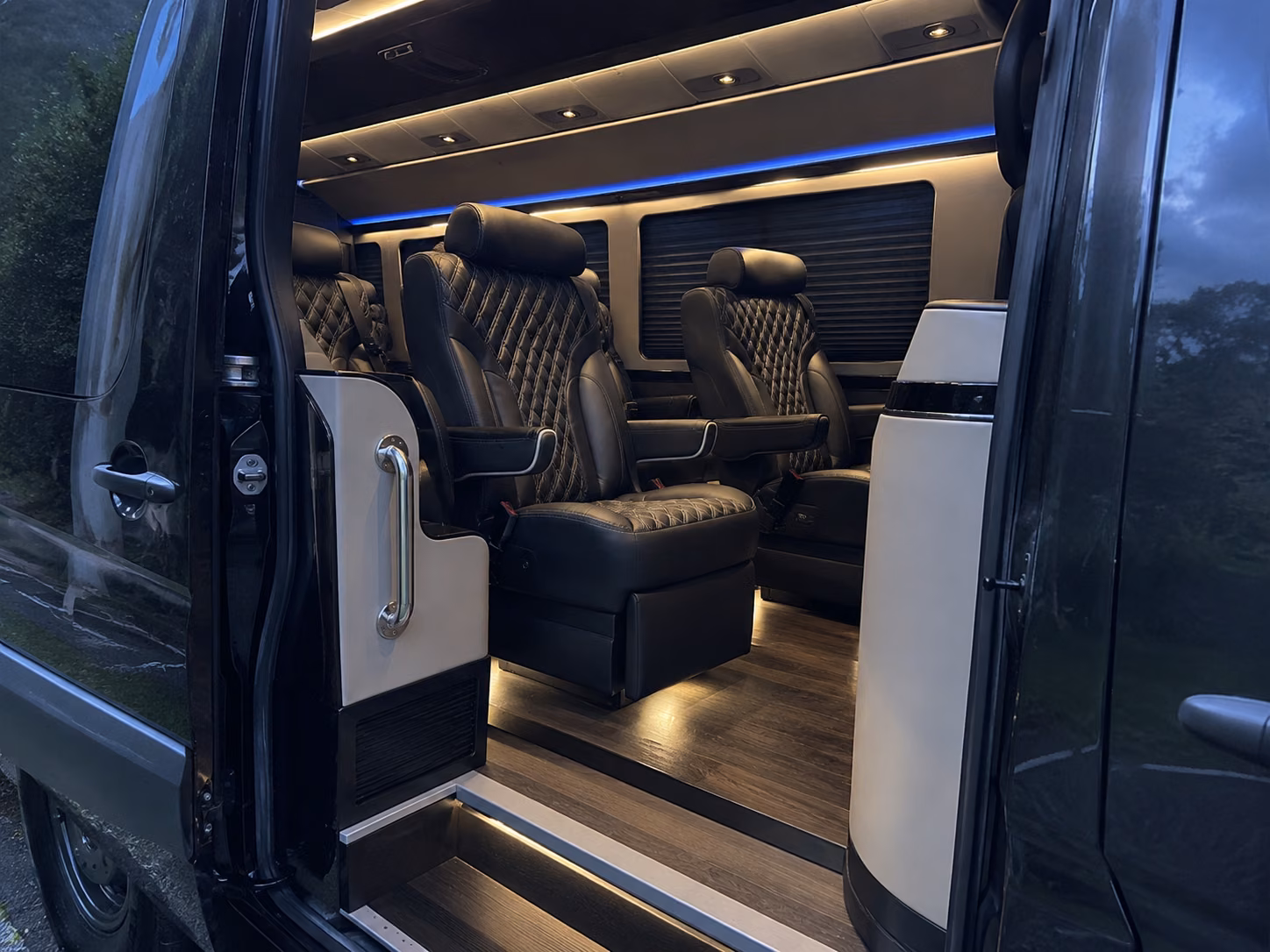 book a bus for your next convention or trade show 5