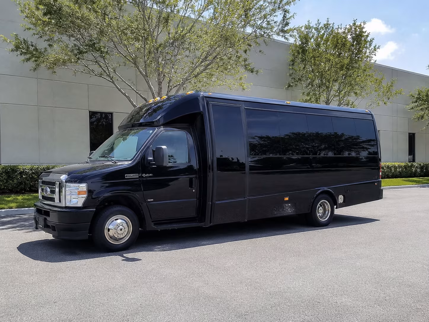 book a bus for your next private event 2