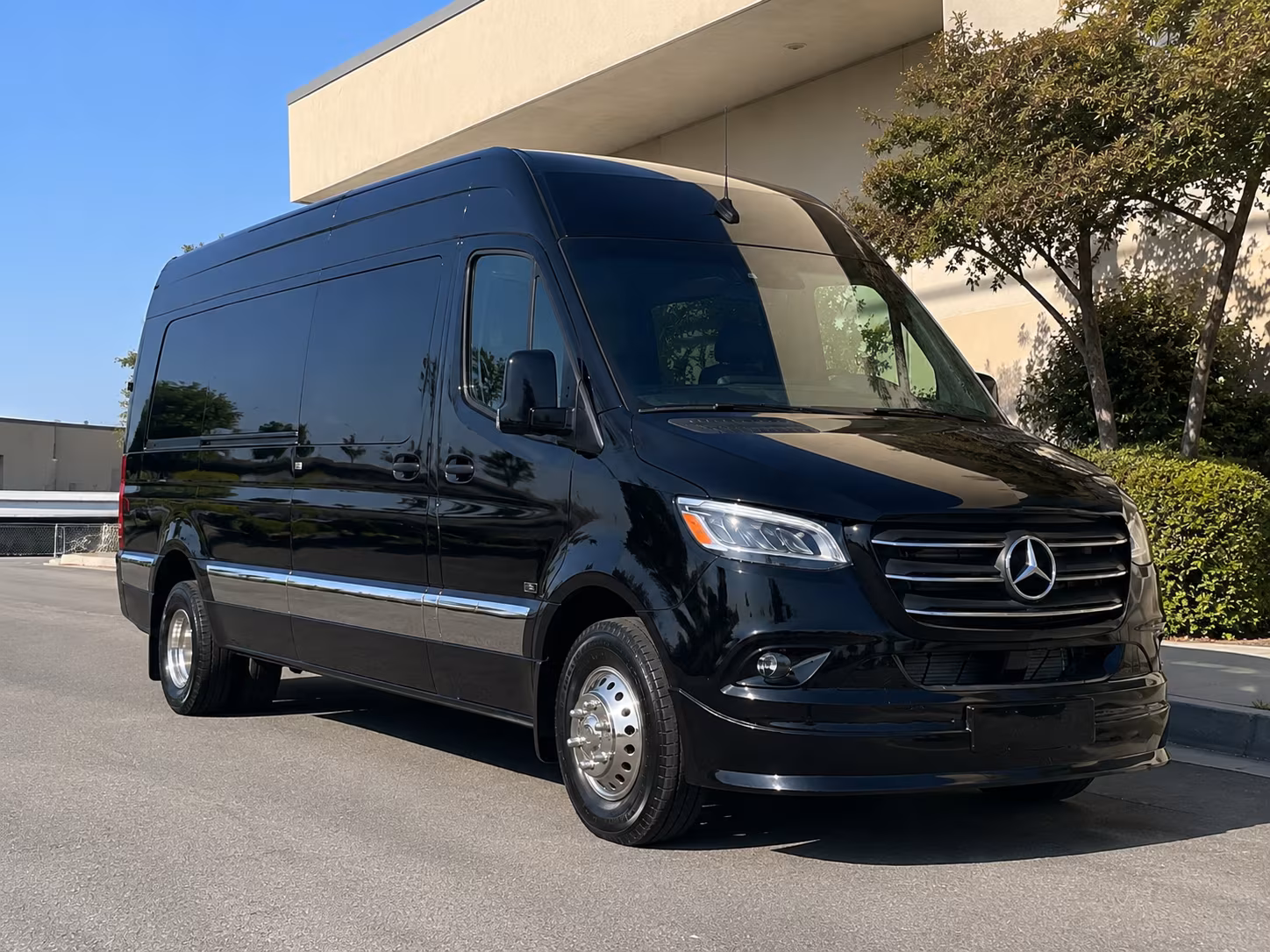 book a bus for your next sporting event 2