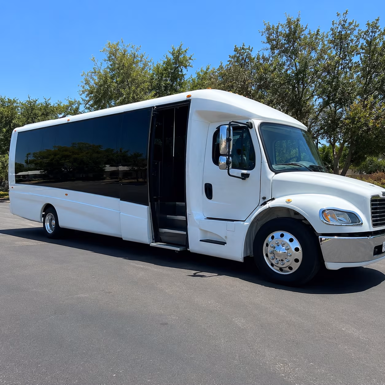 book a bus for your next wine tour 2
