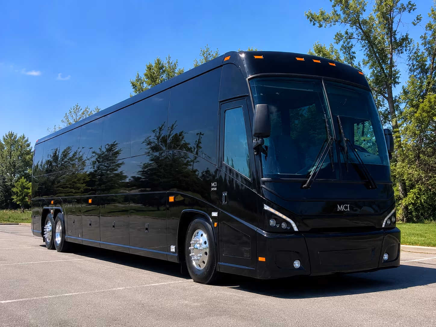 charter buses for corporate events and conference shuttles in los angeles