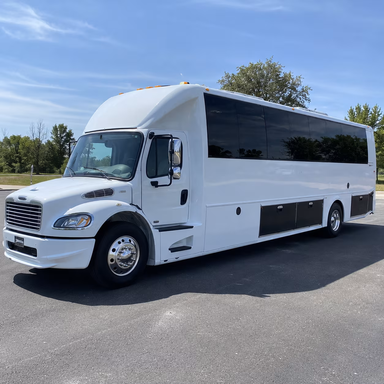 compton 40 passenger party bus