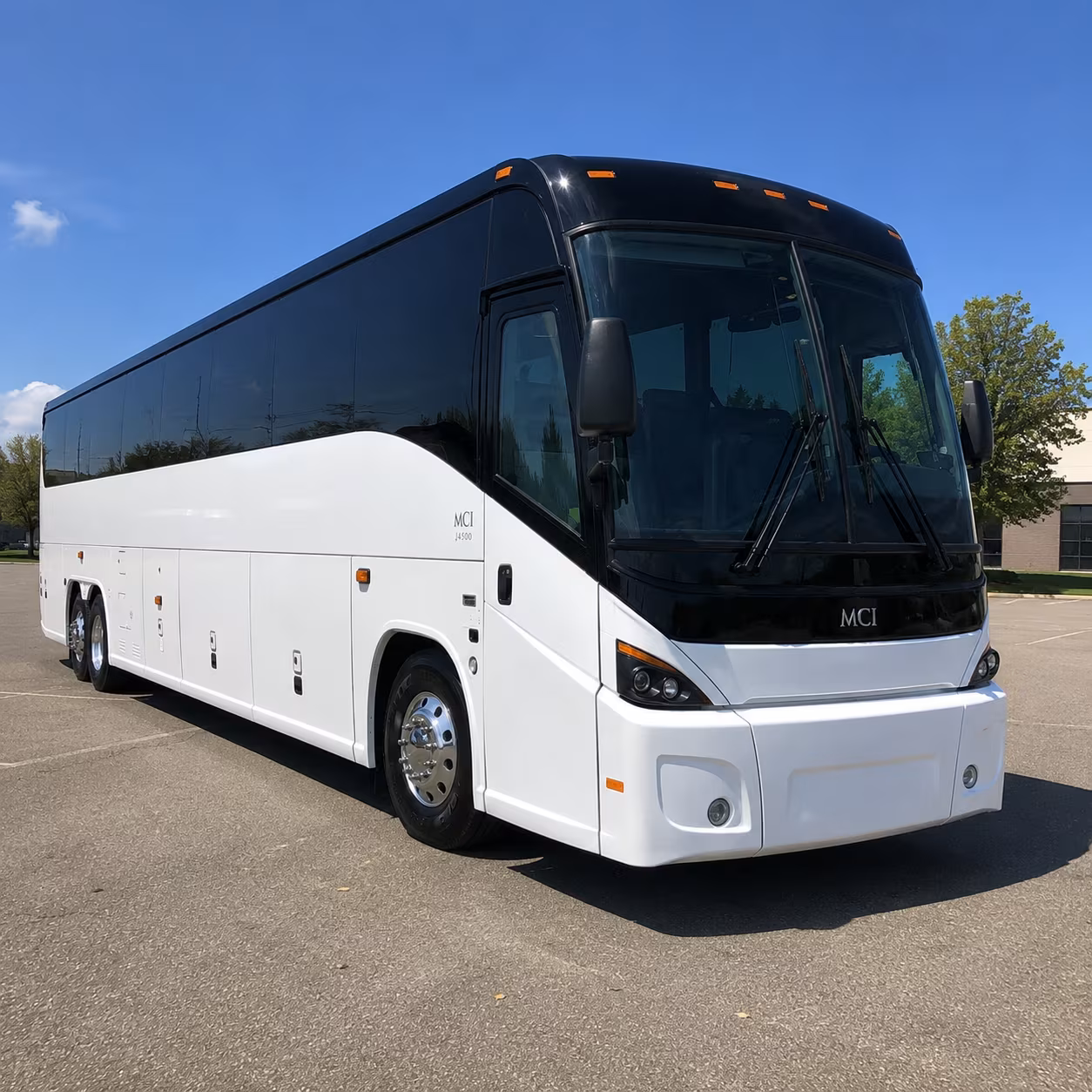 compton 45 passenger charter bus