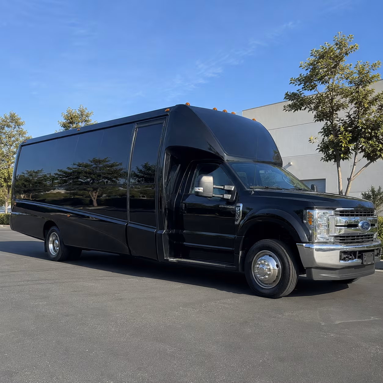 corporate shuttle buses and event transportation for compton businesses