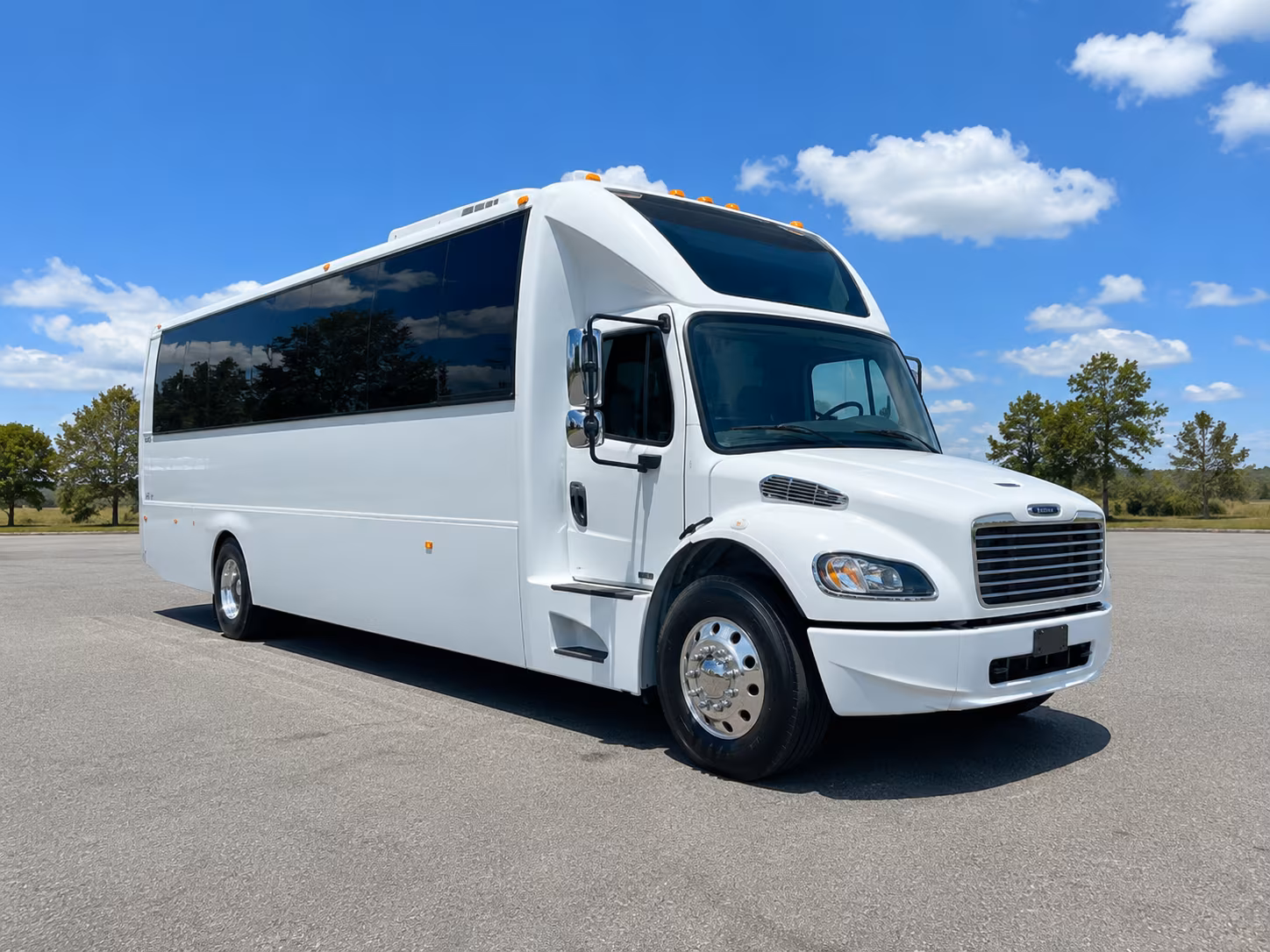 corporate wine tour bus rentals from compton for team events